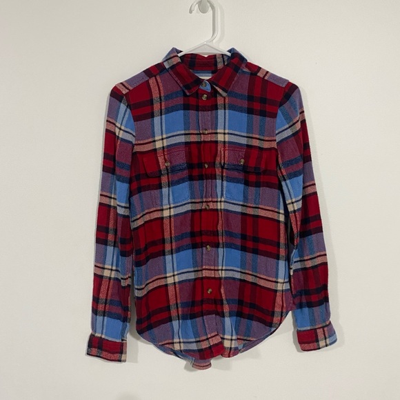 American Eagle Outfitters Tops - American Eagle Plaid Classic Fit Flannel